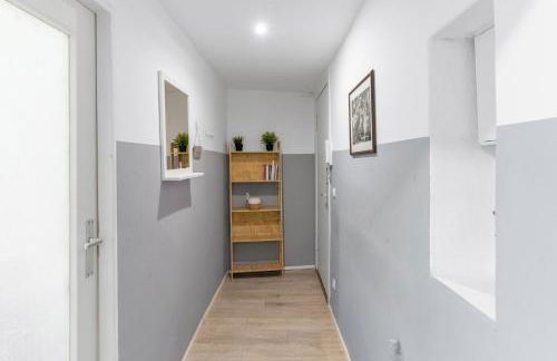 Bright flat near park & transport Neukölln - Foto 9