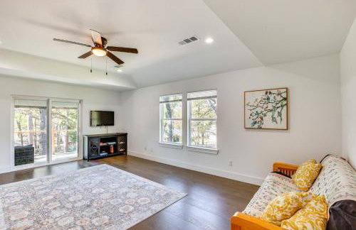 Fire Pit and Grill Lakeside Gun Barrel City Home! - Foto 18