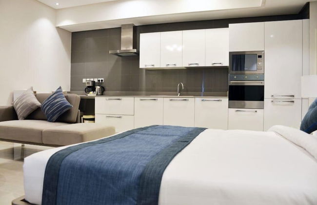 The Lodge Suites - Photo 3