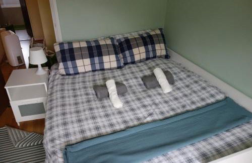 NEW Cosy 2 Bedroom Flat - Englefield Green - Foto 18