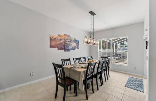 12 Min to Disney Heated Pool Family-Friendly BBQ Game Room & Sleeps 16 Guests - Foto 25