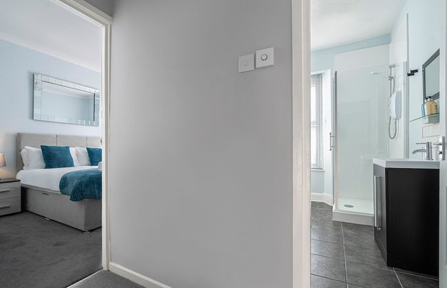 JOIVY Charming 4-Bed House Near The Hoe Park - Foto 8