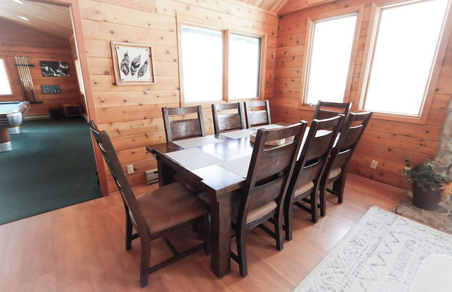 Lookout Lodge An Extraordinary Escape for 10! - Photo 18