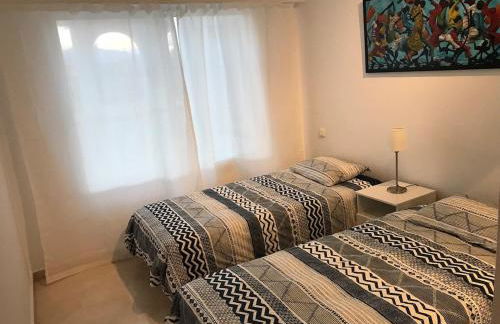 Marbella - Estepona beach frontline apartment - Photo 27