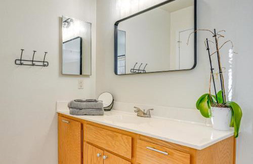 Bring Your Pup Spring Valley Home with Fenced Yard! - Foto 15