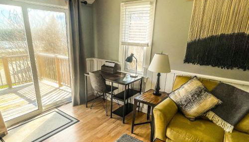 Cozy Pond Side Cottage in Bar Harbor! [The Nook] - Foto 5