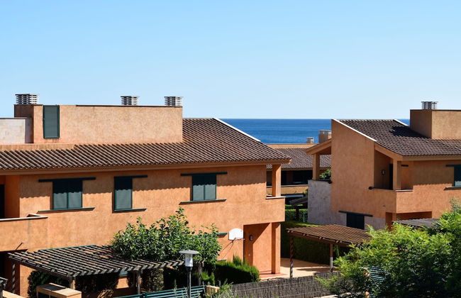 Acogedor Apartamento con Piscina Comunitaria Marina Sant Jordi - Foto 20