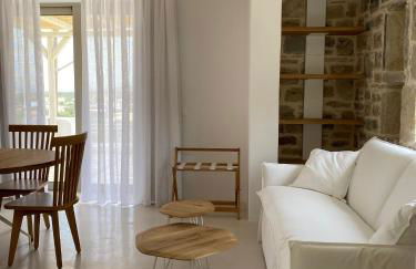 LAINI LUXURY SUITES - Photo 60