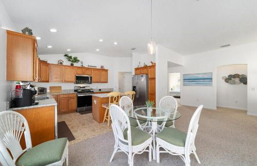 Villages Villa - Prime Location - Fenced Yard - Foto 36