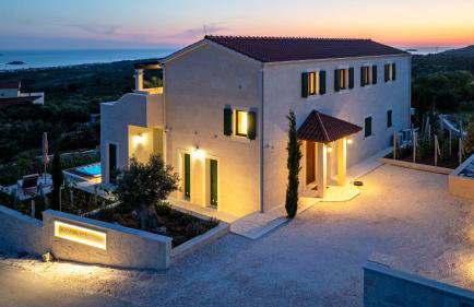 Luxury Stone Villa Smokvica, Heated Pool, Sauna, Jacuzzi, Sea View - Photo 16