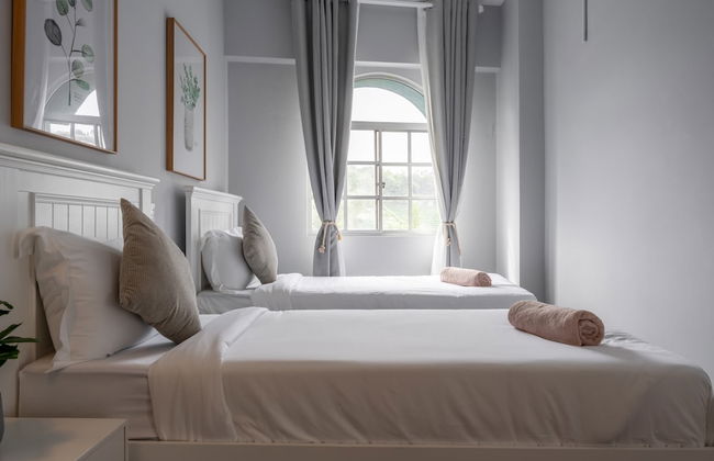 Star Regency by Plush - Photo 45