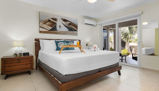 Central 4br3ba Villa w Ocean Views Private Pool - Foto 3, Habitación