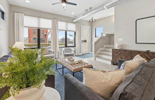 Brand New 5BR house & Carriage House near Downtown - Foto 11