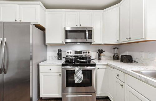 Urban Haven XL - NYC & Newark with free parking - Photo 12