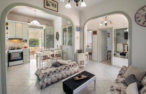 Loggos Seaview Cottage with Private Pool by Konnect - Foto 16