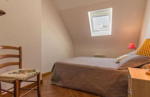 Charmante Maison Rénovée à 500m de la Mer avec Jardin, 2 Chambres, Parking Gratuit - FR-1-306-911 - Foto 9