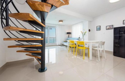 Nice Apartment In Lukovo Sugarje - Foto 32