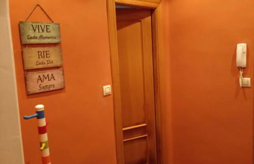 Piso Yade en Oviedo, próximo a los Vegas con Parking y Wifi - Foto 20