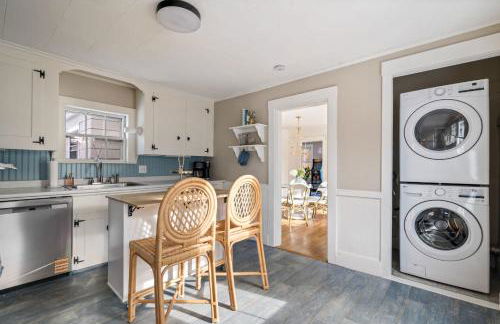 The Curator's Retreat For 8 - Photo 30