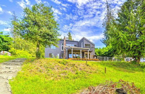 Stunning Hood Canal Getaway w/ Private Deck! - Foto 40
