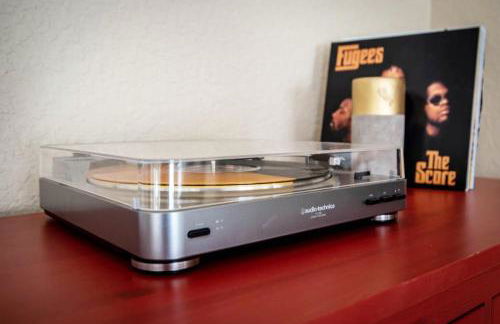 Modern DT Home-King size Bed-Patios-Long Stays-WiFi - Foto 45