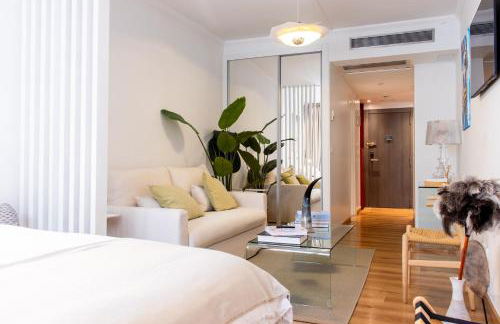 Best Location Puerta de Alcalá - Photo 3