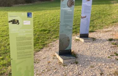 Panoramablick mit Premium-Wanderwegen vor der Haustür - Foto 35