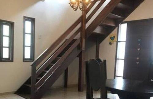 CASA SURYA, Piscina Fantástica, Churrasqueira, Completa, 18 HÓSPEDES na REGIÃO DOS LAGOS - Casa de Campo - Foto 46