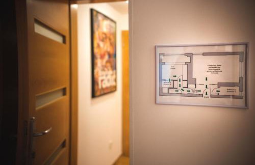 Sleep, Eat, Repeat and Park Your Car in City Center - Foto 22