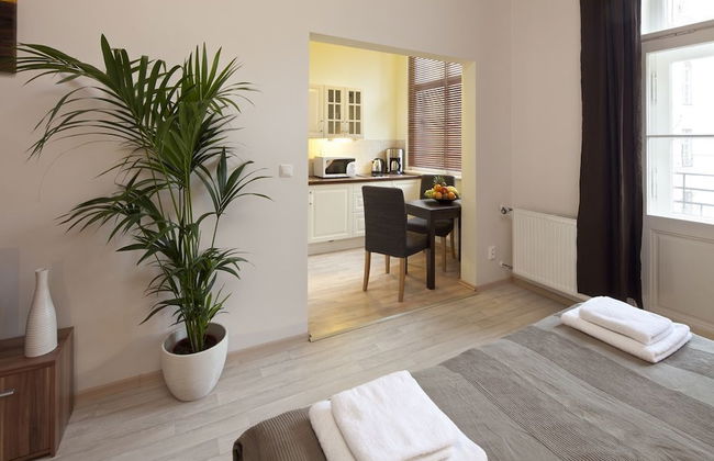 Old Town - Dusni Apartments - Photo 9