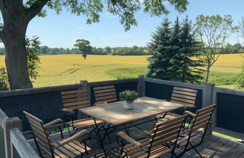 GUT KLETKAMP "Altes Backhaus" - Freistehendes Landhaus mit 7 Schlafzimmern I Kamin I Garten & Terrasse I 15 Min zur Ostsee I Parkplätze I Hundefreundlich I Bar I WLAN - Foto 29