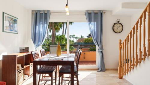 Apartment close to the sea in Las Chapas - Photo 1