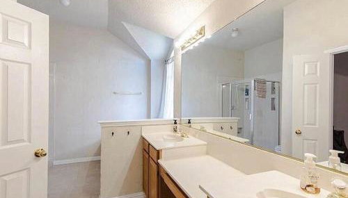 Comfy 3-Bedroom Home in Arlington - Foto 4