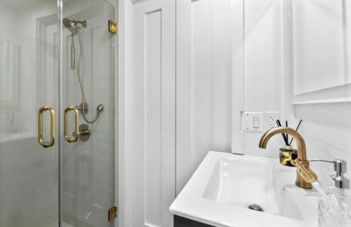 3BR Penthouse with Massive Private Rooftop - Foto 11