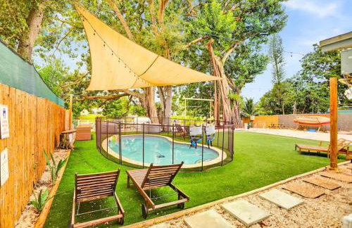 Lakefront Villa with Heated Pool Kayaks and Outdoor Fun - Foto 7