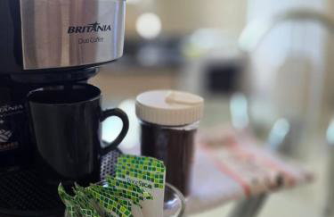 Edificio Hayannes - 01 Quarto - Cozinha - Banheiro - Garagem Coberta - Self Check in - Taxa Para Hospede Com Pets - Foto 8