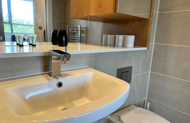 Condo Apartment With Workspace - Foto 27