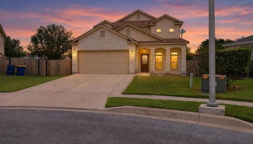 Spacious 5BR l River Float l Pool l Fire Pit - Foto 2