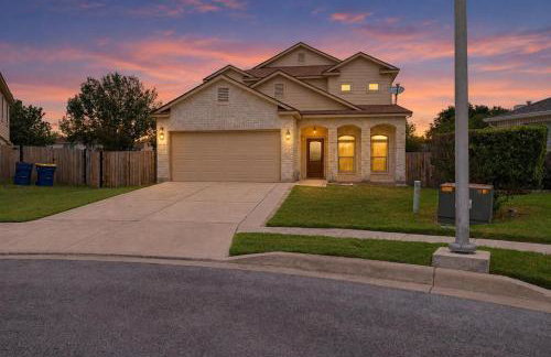 Spacious 5BR l River Float l Pool l Fire Pit - Foto 2