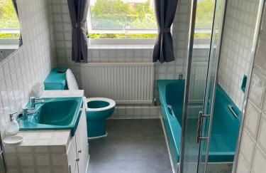 Stunning Charmouth Property with Bay views! - Photo 9