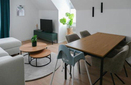 Modernes, zentrales Apartment mit Boxspringbett und Waschmaschine - Foto 4