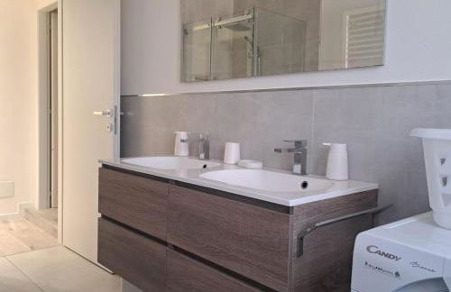 L'Aldina - intero appartamento 2 camere ristrutturato Top a 2 passi dal centro - Photo 15