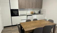 Olive House - Photo 5