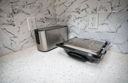 Excellent Location-20 Minutes to NYC-Free Parking - Foto 22