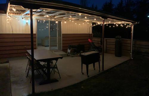 Hidden Gem! Spacious, Private, and Convenient Units Off River Road in Puyallup - Foto 13