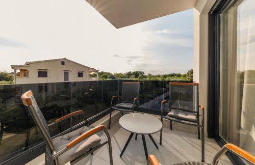 Luxury Suites Zaton by Belmont Realty - Photo 35