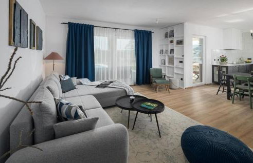 Amazing Home In Strped With Wifi - Photo 6