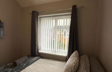 Charming 3 BR - NEC HS2- Long Stays Wifi Parking Airport - Foto 58