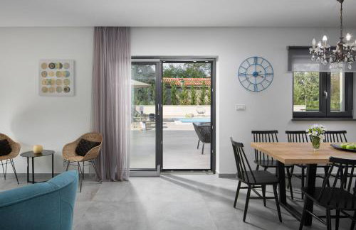 VILLA del SOL with large garden perfect for families - Foto 18