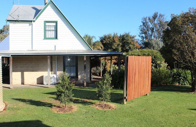 Murray River Spa Retreat - Photo 14